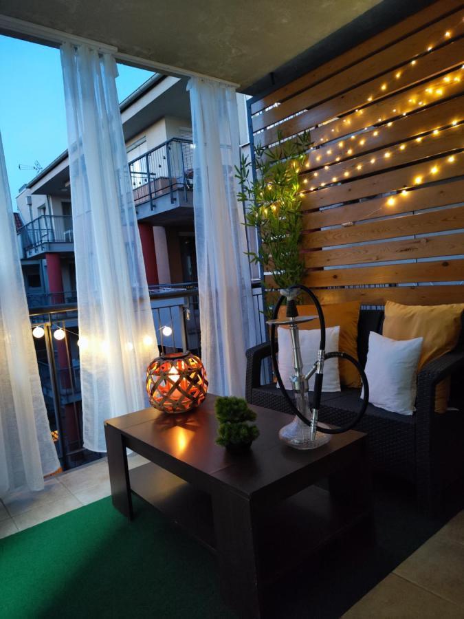 Dolce Vita Zafir Apartman Будапеща Екстериор снимка